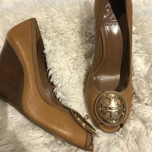Tory Burch tan leather open toe wedge